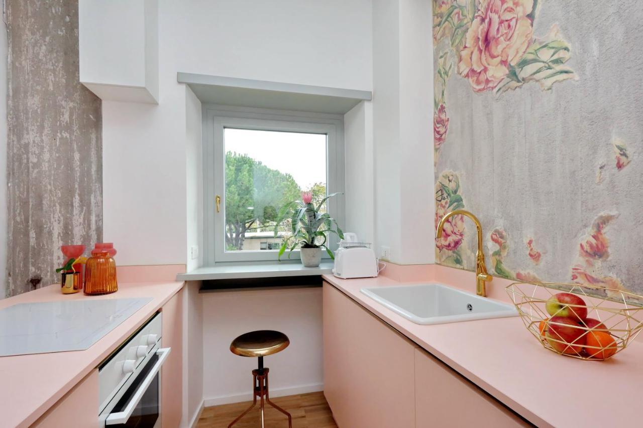 Ych-Glamour Flat Rome Bagian luar foto